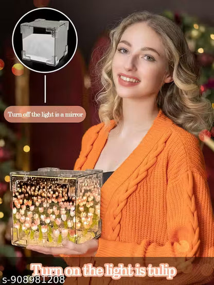 Tulip Cube Mirror Lamp, 21 Flowers LED Decorative Lamp, 2 in 1 Mirror & Table Ornaments for Bedroom Livingroom Desktop Decor Birthday Gift (Square)